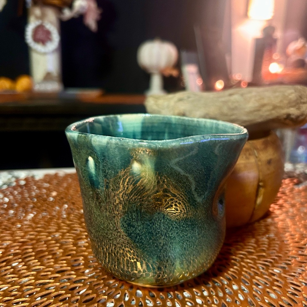 Studio pottery mug no handle, green